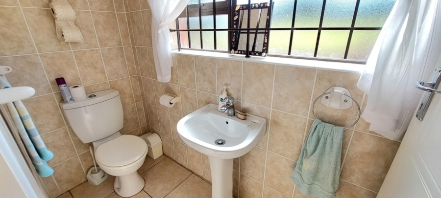 3 Bedroom Property for Sale in Haga Haga Eastern Cape